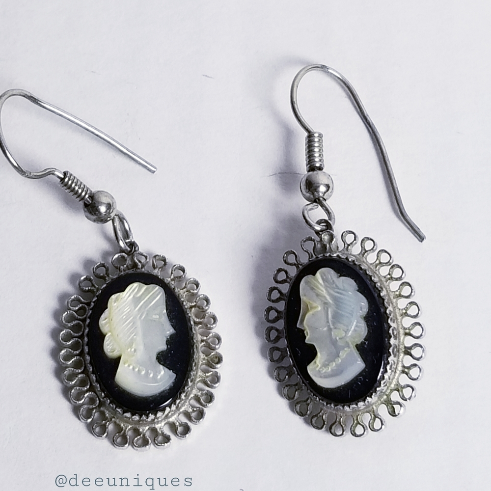 Vintage Sterling Silver cameo earrings - Picture 6 of 6
